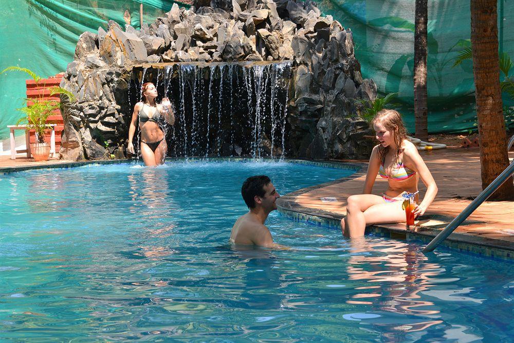 Silver Sands Village Candolim